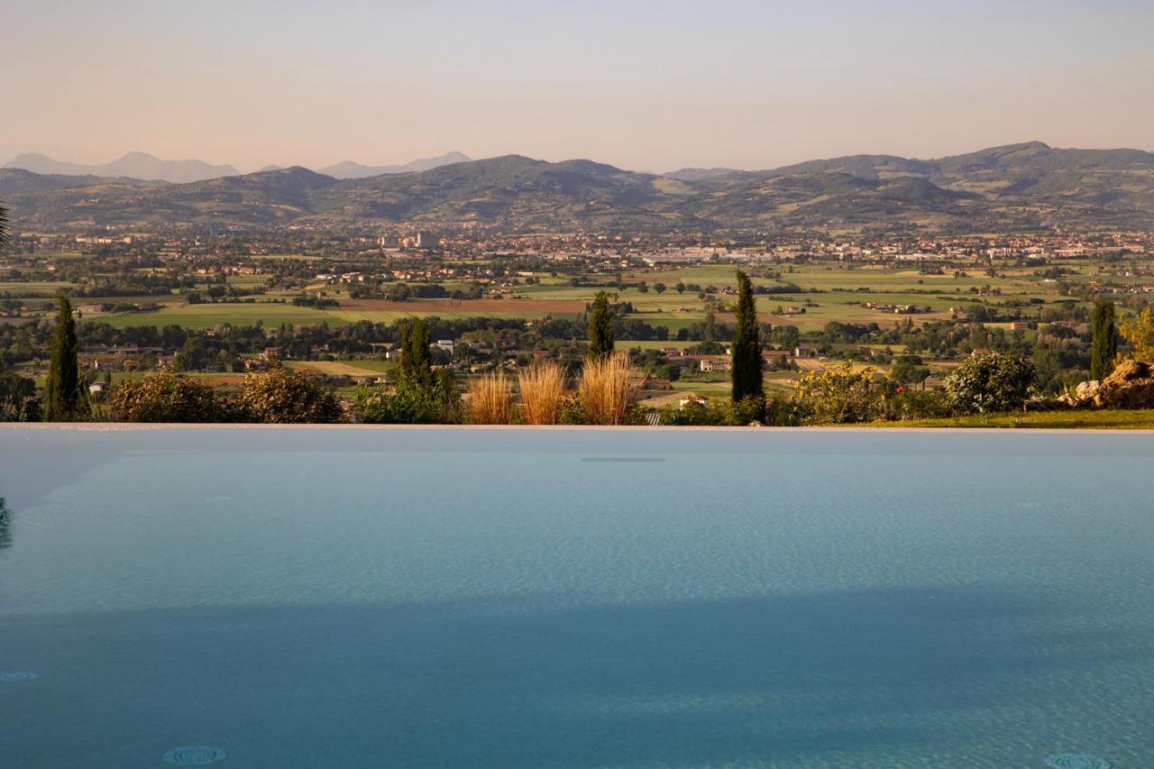 Il Poggio Degli Olivi Villa Bettona Exterior photo
